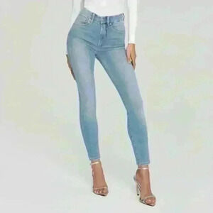 Good american good waist ultra high rise skinny jean in blue629 Size 6/28